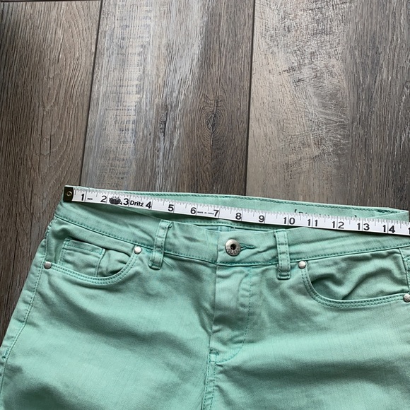 Blank NYC Color Jeans - Picture 5 of 9